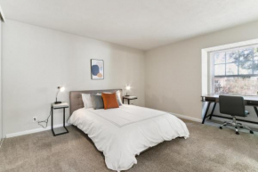 400 Winchester 2 Bed 2 Bath Newly Furnished